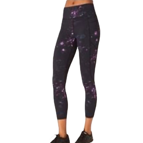 Sweaty Betty The Zero Gravity Black Daisy Print 7/8 Length Leggings Size XS - Picture 3 of 10